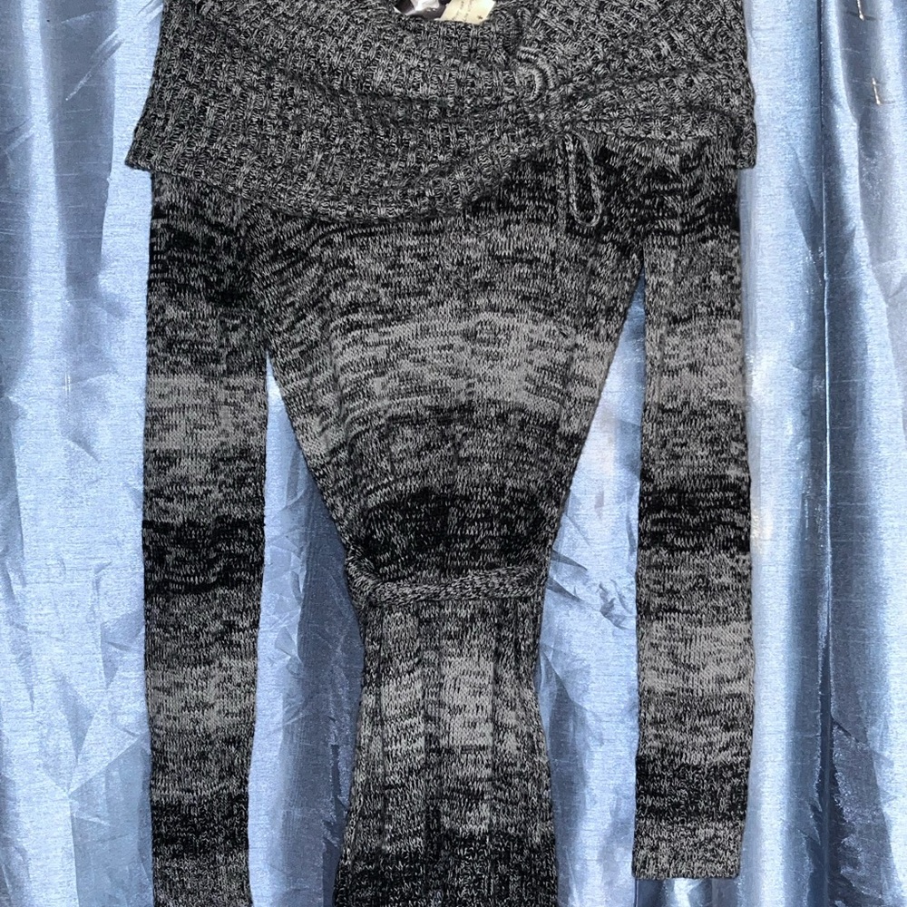 Elegant Charcoal Knit Turtleneck Sweater